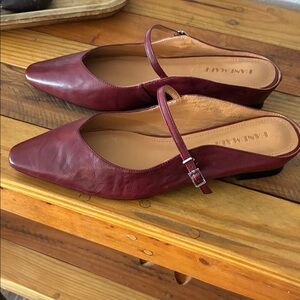 Riley River Women's Deep Red Leather Flat and cream 2pairs